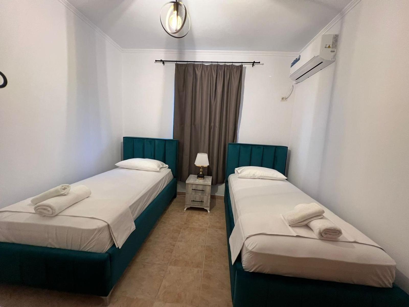 Sajmir Suites Përmet Eksteriør billede
